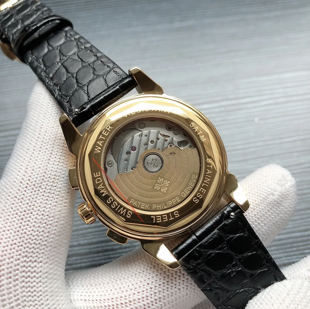 【Top replica】💰5600! Patek Philippe PP 🎮R33 complex function chronograph series is launched. Patek Philippe is a noble work of art! Exclusive text plus high-end inner shadow logo, matched with imported 9100 multi-function movement (0 repair) function (24 hours, day of the week, stars, month) imported 316 stainless steel, using 18k quality furnace vacuum plating! Paired with Italian imported calfskin! Original folding buckle! Size 42mm. Wear-resistant and scratch-resistant sapphire glass! Super waterproof to 50 meters! 🎮Simple but not simple! You can never own a Patek Philippe, you are just keeping it for your descendants. (Serious promise: The physical product has a better gloss and feel, the dial scale is lifelike, the case craftsmanship is all master-level light body inspection, and the new era machine high-tech forging is shocking and noble. You deserve it! Please look for the exclusive quality 🎮 Sanjie exquisitely recommends men's mechanical watches. SJ carefully creates ultra-real physical pictures for you.